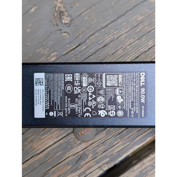 Genuine Dell 90W "Slim Tip" Laptop AC Adapter Charger (LA90PM130) - Picture 5 of 7